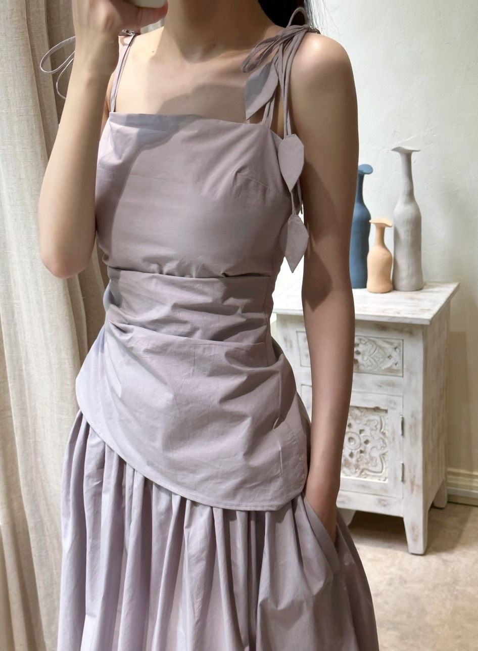 Emilia Set - Set Áo 2 Dây Và Chân Váy