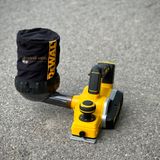 Bào Dewalt DCP580