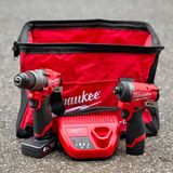 Milwaukee FPD2 + FID2