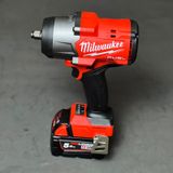 Máy siết bulong dùng pin Milwaukee M18 FHIW2F12