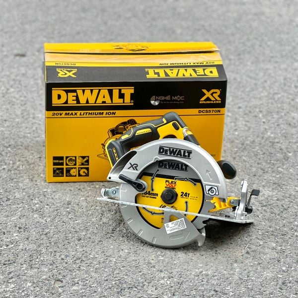 Máy cưa cầm tay 18V Dewalt DCS570N-KR