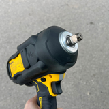 Máy siết bulong dùng pin Dewalt DCF961