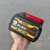 Pin 20V/60V-9.0Ah XR Li-on kháng dầu Dewalt DCB609G-B1