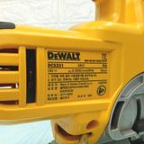 cưa lọng pin Dewalt DCS331N