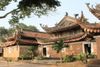 01-DAY PRIVATE TOUR - DUONG LAM ANCIENT VILLAGE - CHUA THAY PAGODA