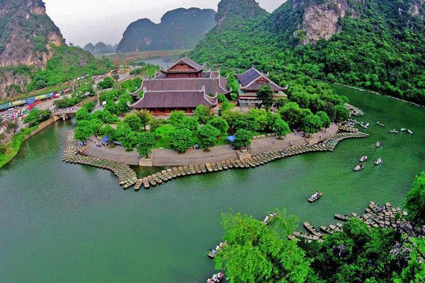 12 DAYS LUXURY TOUR IN VIETNAM FROM HANOI TO HO CHI MINH – HANOI ...