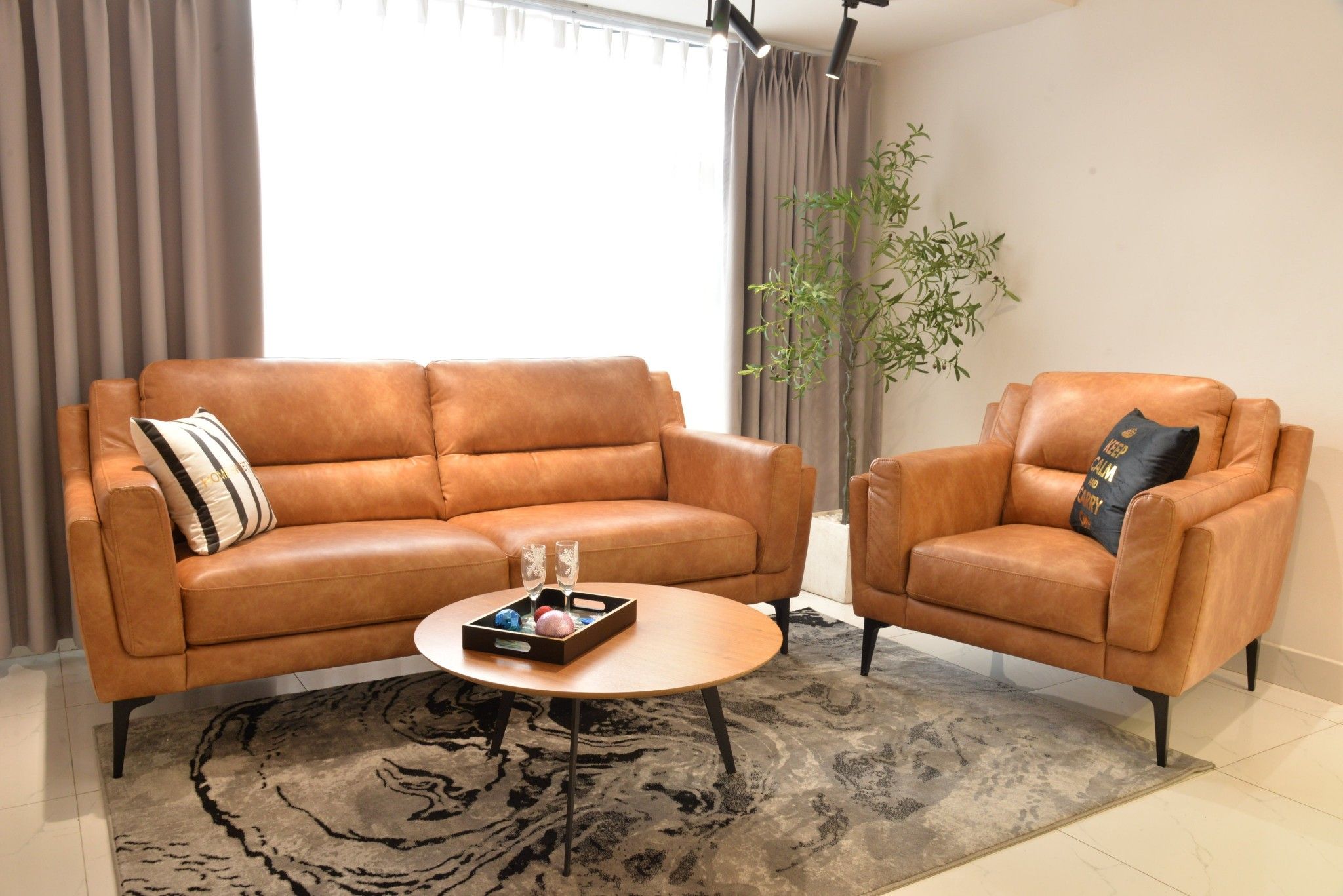SOFA ĐƠN DA CÔNG NGHIỆP - COWBOY COGNAC