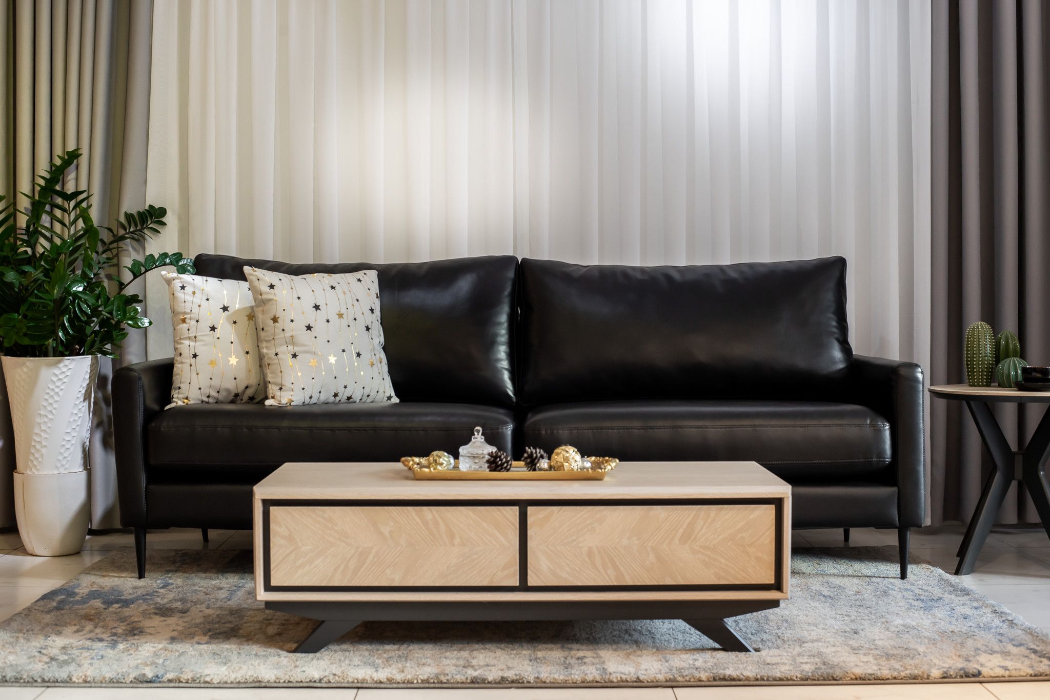 SOFA DA CÔNG NGHIỆP - BLACK