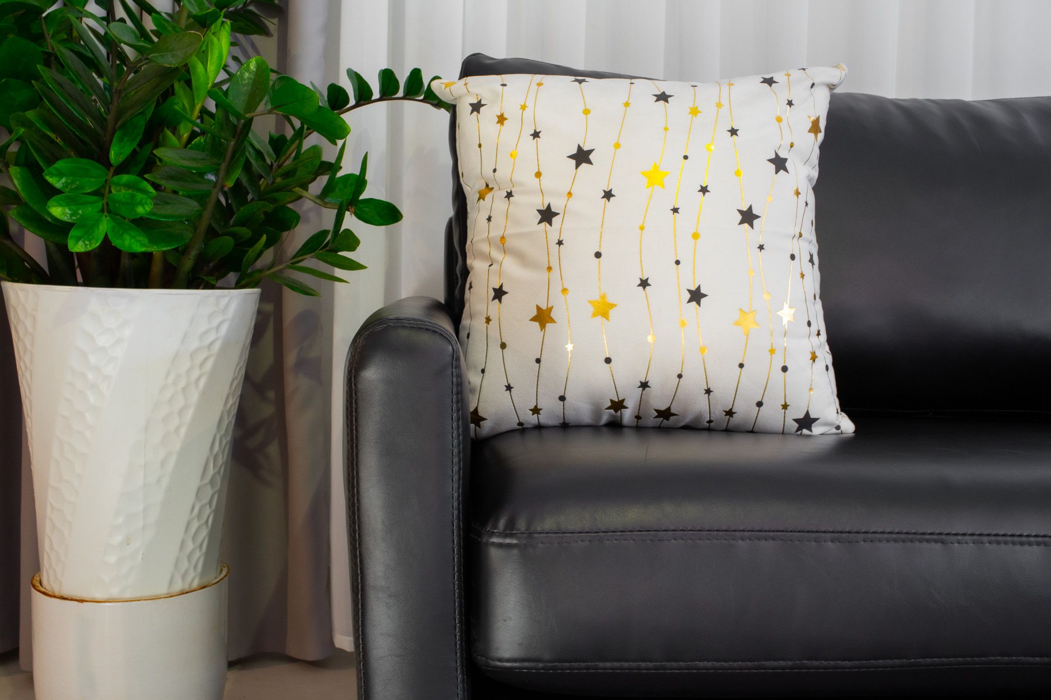 SOFA DA CÔNG NGHIỆP - BLACK