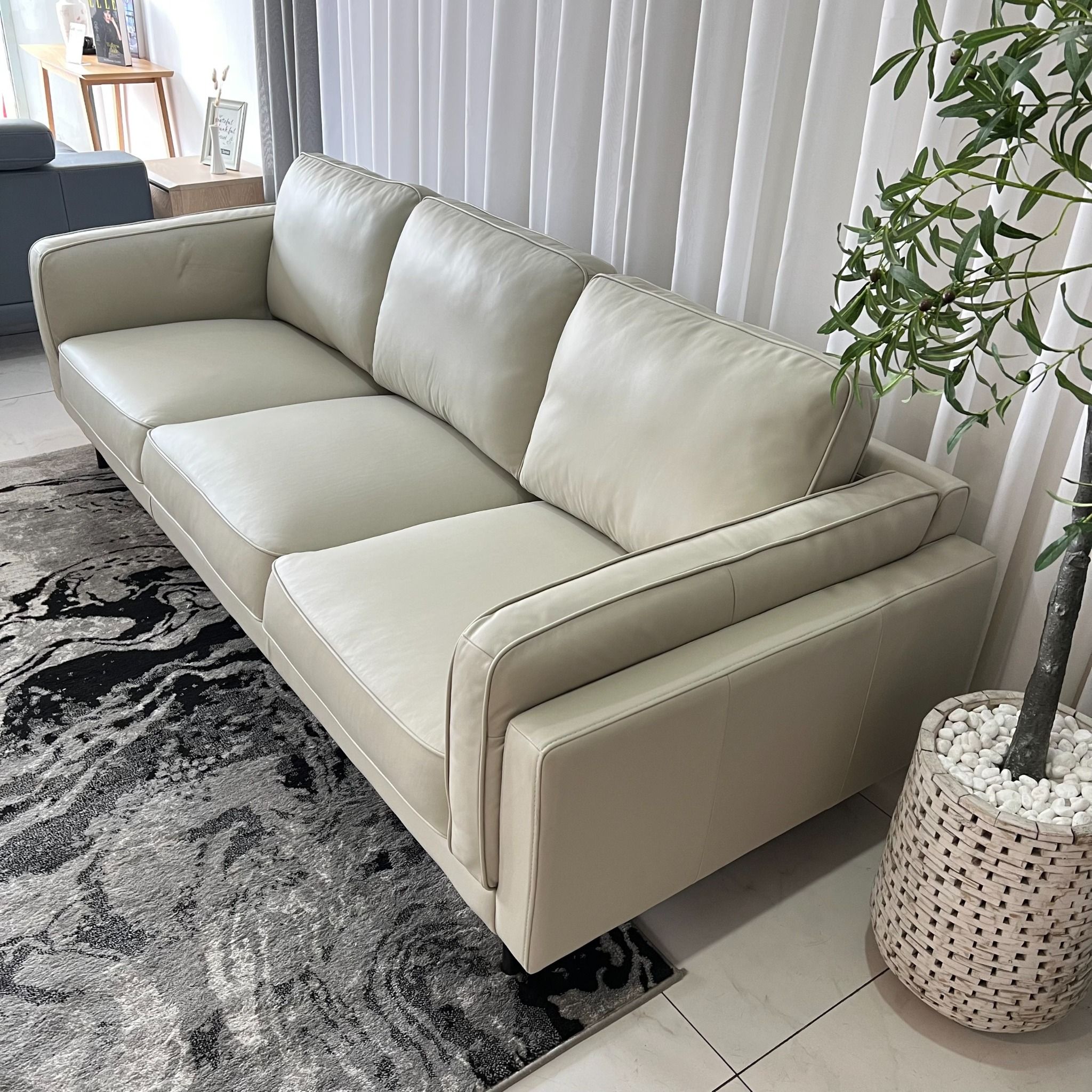  SOFA DA BÒ Ý -  CHARMINGTON PLATINUM 3 CHỖ 