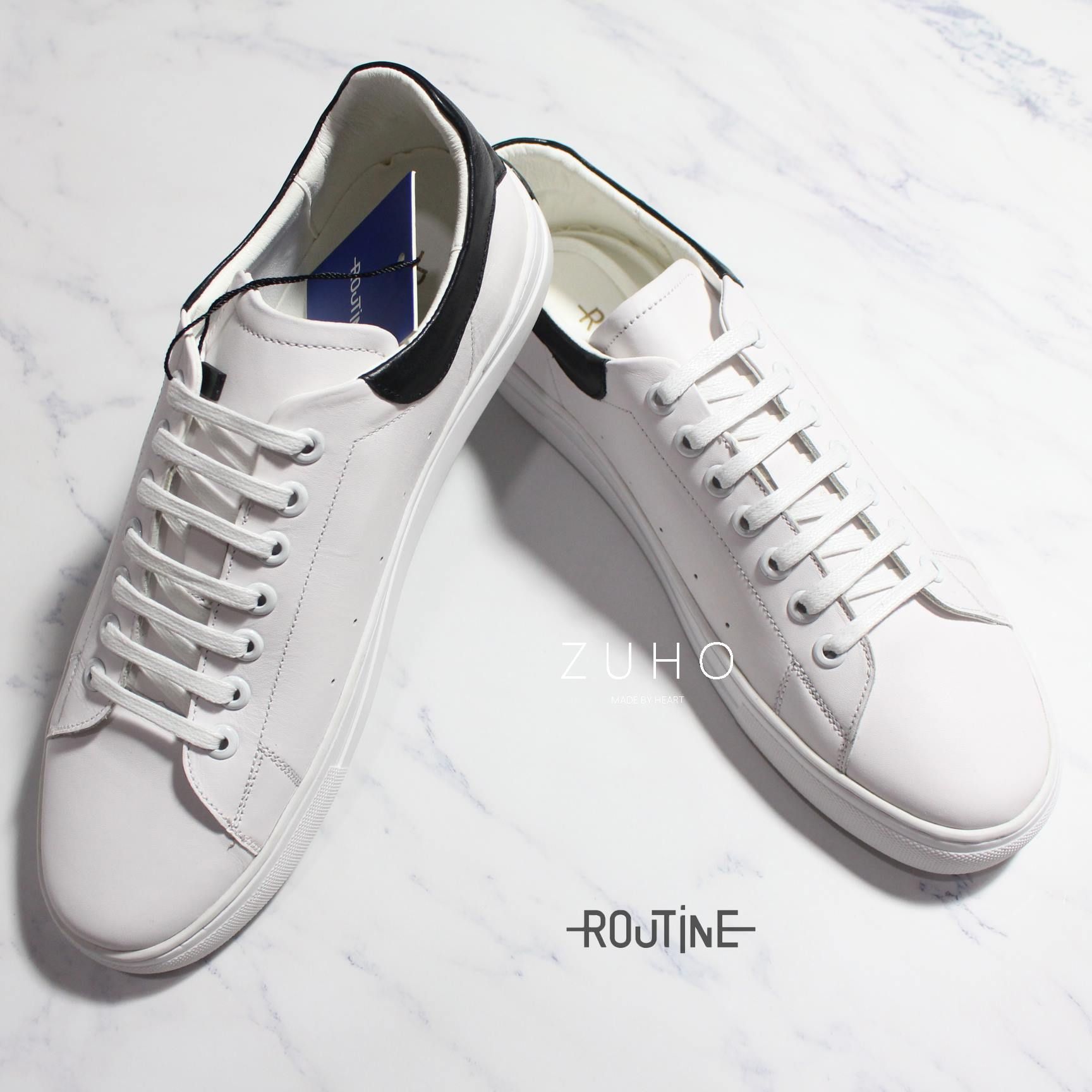 Sneaker RT Trắng gót đen