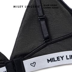 Bộ Áo Ngực Mút Mỏng Không Gọng Cotton Tự Nhiên Và Quần Viền Lưng Logo Color Xám Đậm BeingMe Miley Lingerie