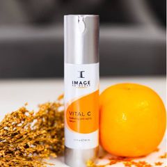 Serum giảm kích ứng VITAL C Hydrating Anti - Aging Serum