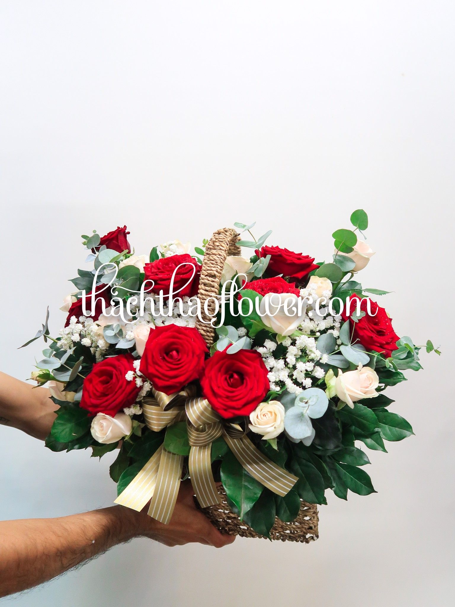 Lẵng hồng Pháp Red Naomi và hồng dâu | LE080