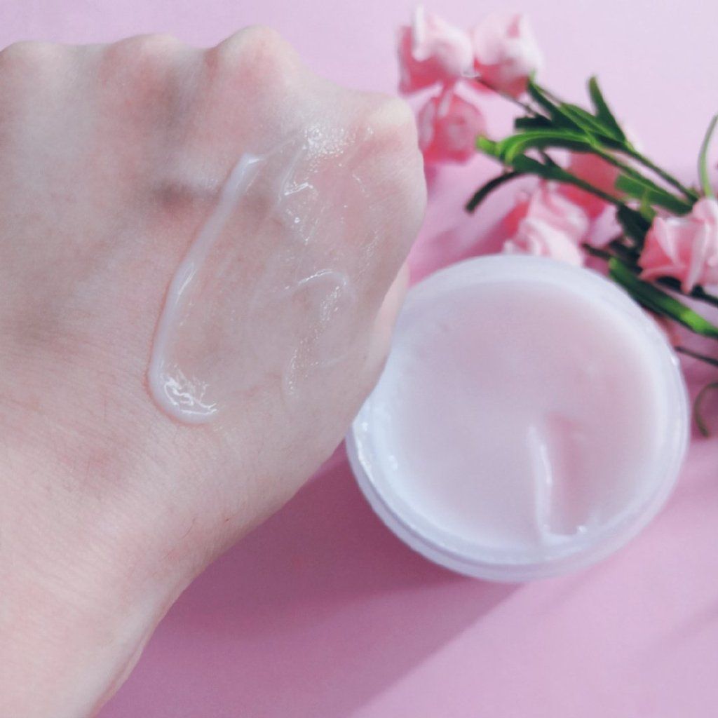 Mặt nạ ngủ dưỡng trắng và săn chắc da Scentio Pink Collagen Overnight Mask 100ml