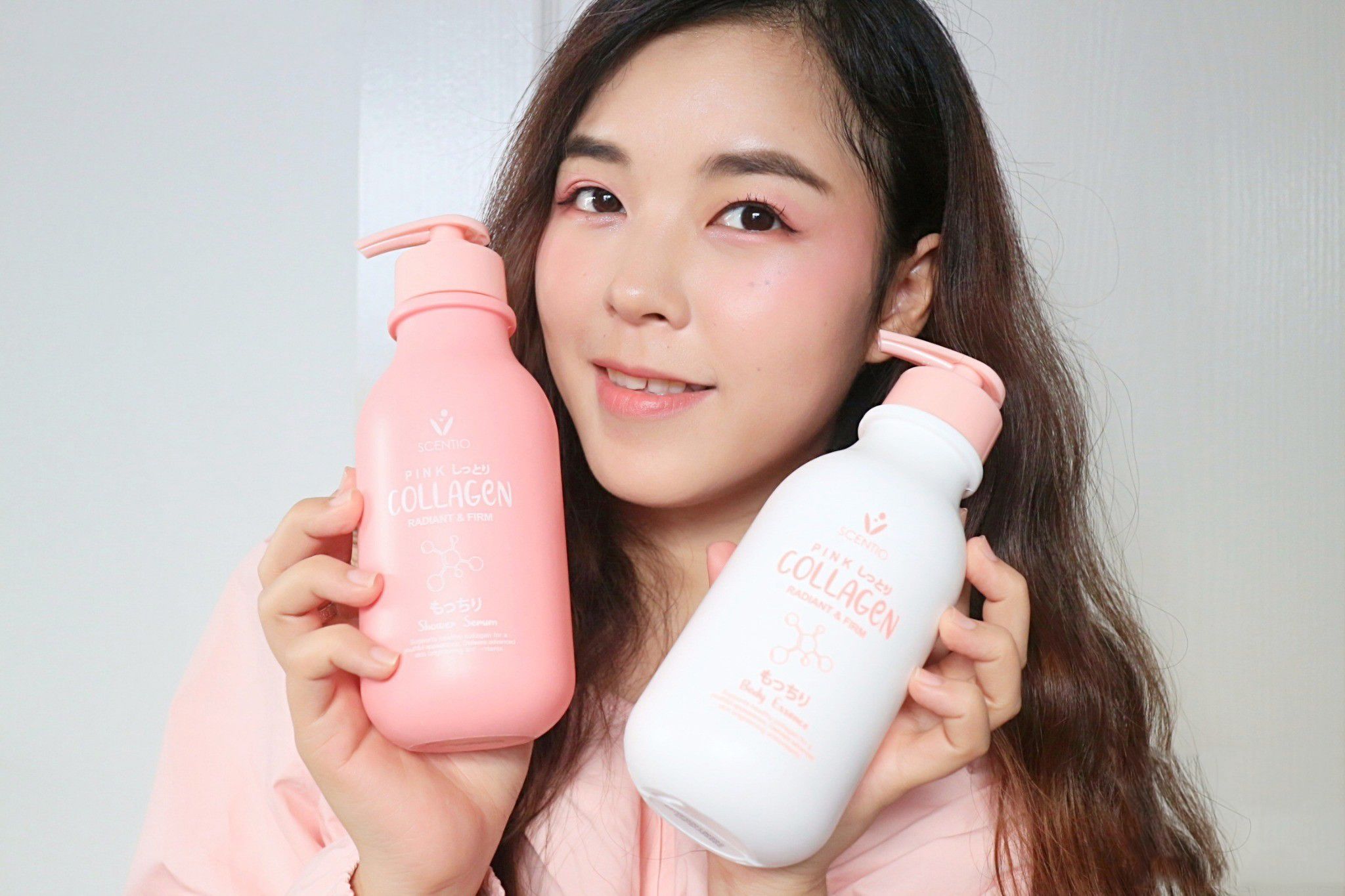 Sữa tắm dưỡng trắng và sáng mịn da Scentio Pink Collagen Shower Serum 350ml