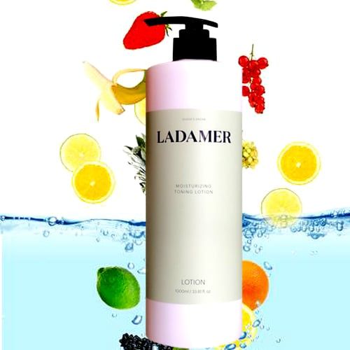 Nước Hoa Hồng Dưỡng Ẩm Cân Bằng Ph Cho Mọi Loại Da
