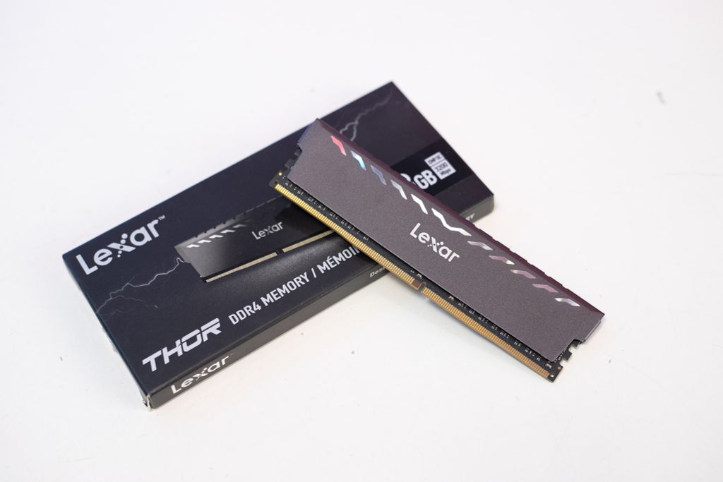 Ram Desktop Lexar Thor 8GB (1x8GB) DDR4 3200Mhz Tản thép (LD4BU008G-R3200GSXG)