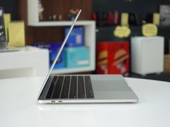 MacBook Pro 13