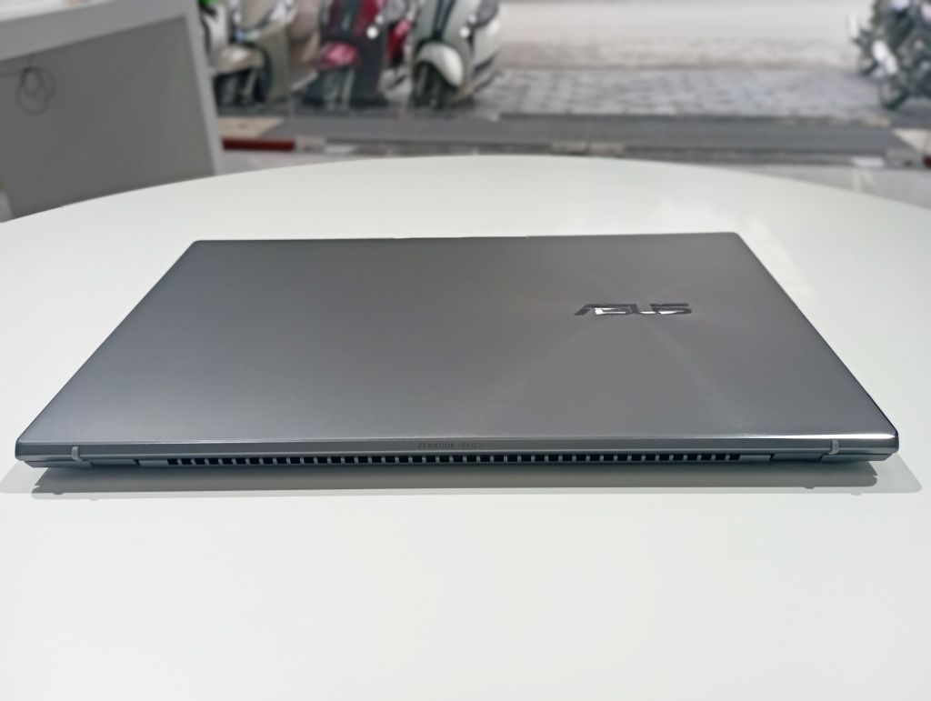Laptop ASUS Zenbook Q408UG (AMD Ryzen 5 5500U | RAM 8GB | SSD 256GB | 14inch FullHD | VGA MX450 2GB)