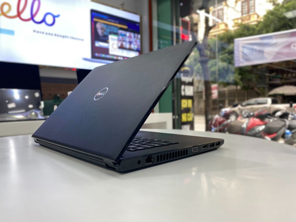 Laptop Dell Vostro 3468 Core i7 7500U Ram 4Gb SSD 256Gb VGA AMD R5 M420 2GB - Like new 99%