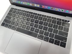 Macbook Air 2019 13inch ( Core i5 1.6GHz/ Ram 8GB/ SSD 256GB/ Gray) Like New 99%