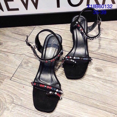 SANDAL NGŨ SẮC ĐÁ XỎ NGÓN D0017E