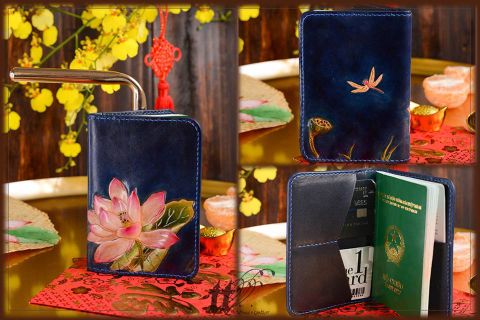 Passport Cover Điêu Khắc Sen