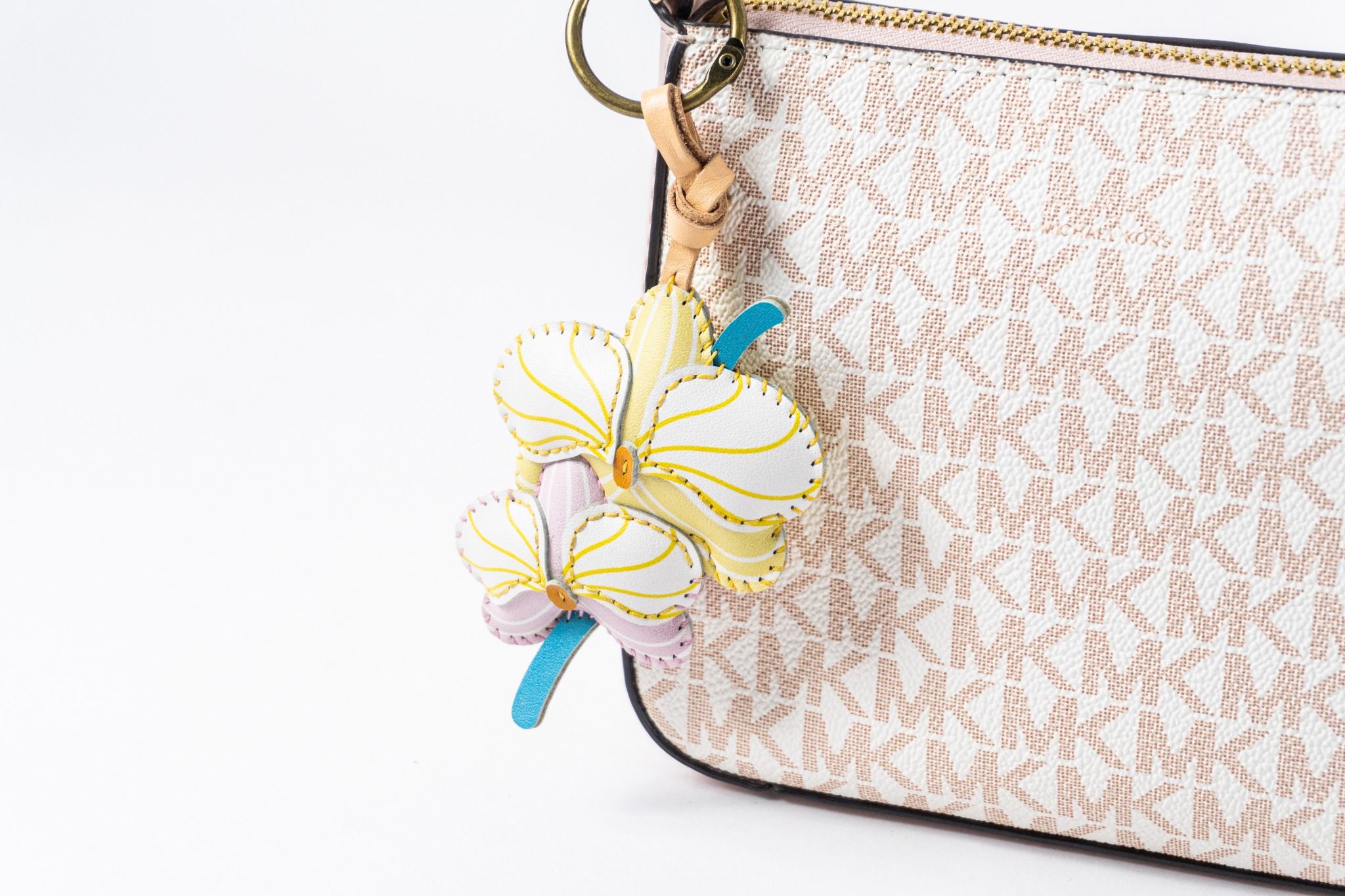 Leather Charm - Hoa
