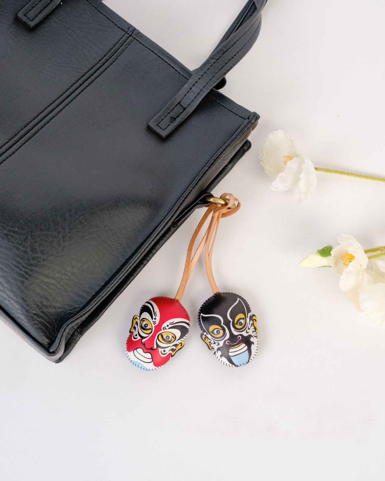 Leather Charm - Hát Bội