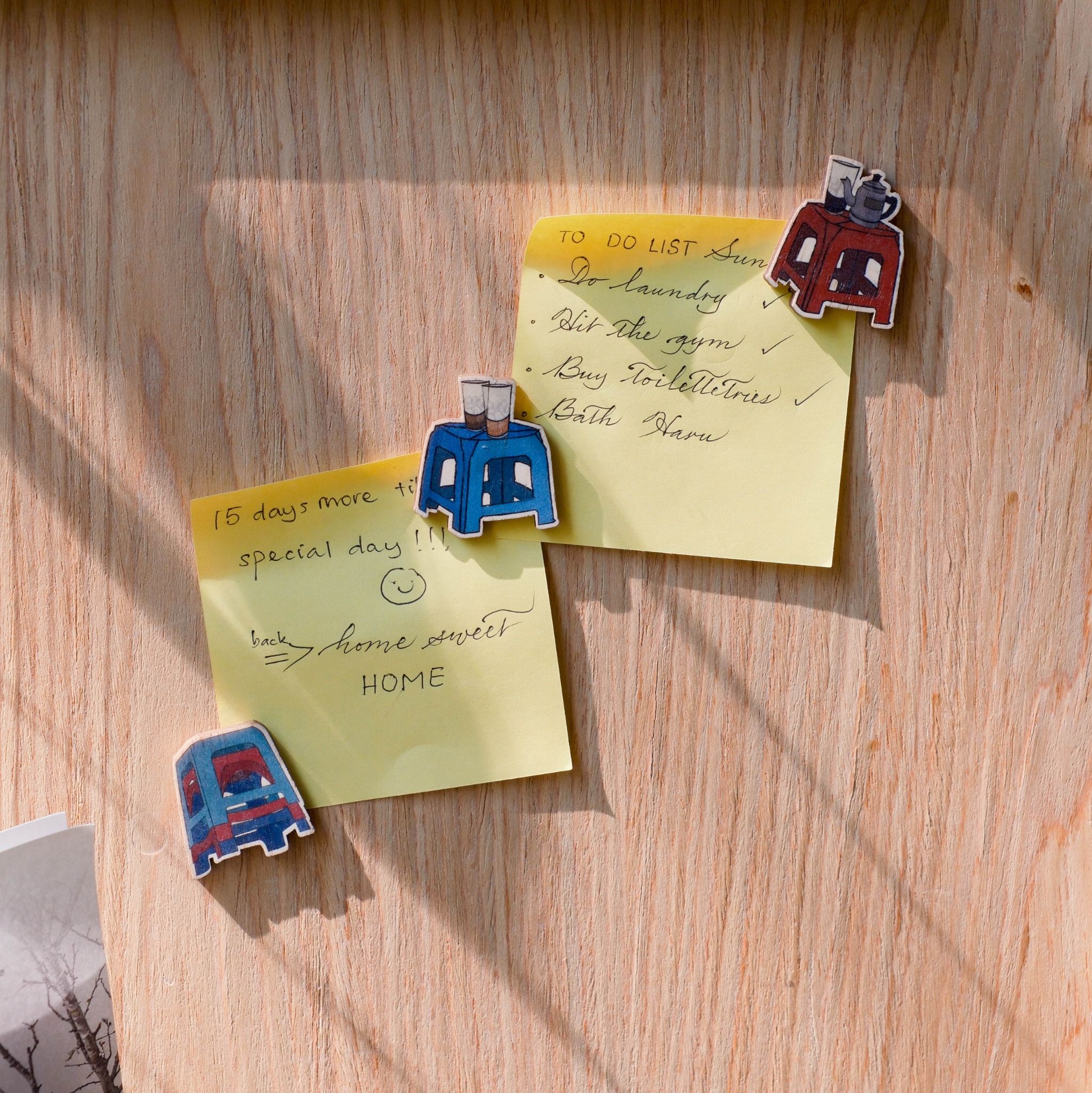 Wooden Magnet - Ghế đỏ, Ghế xanh, Ghế 3 màu