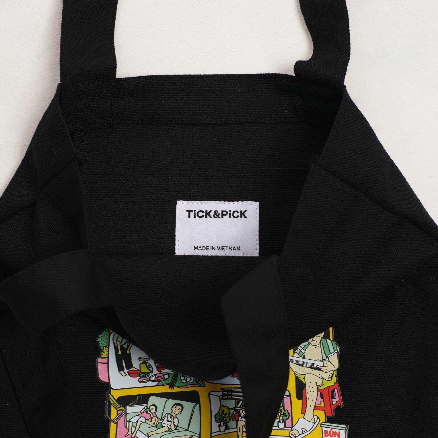 Tote Bag Collection - Gia đình đi bão