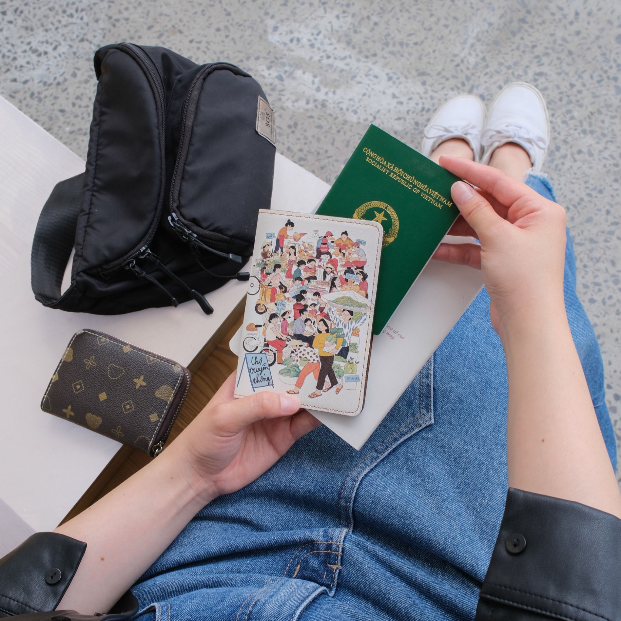 Leather Passport Holder - Chợ truyền thống