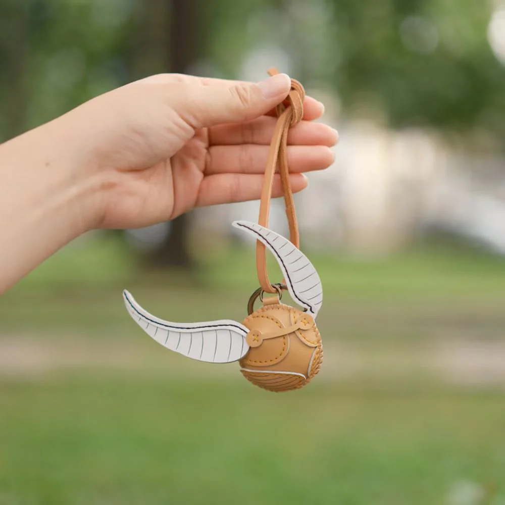 Leather Charm - Thể Thao