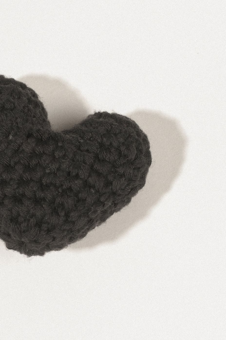  Black Heart Crochet Pin 