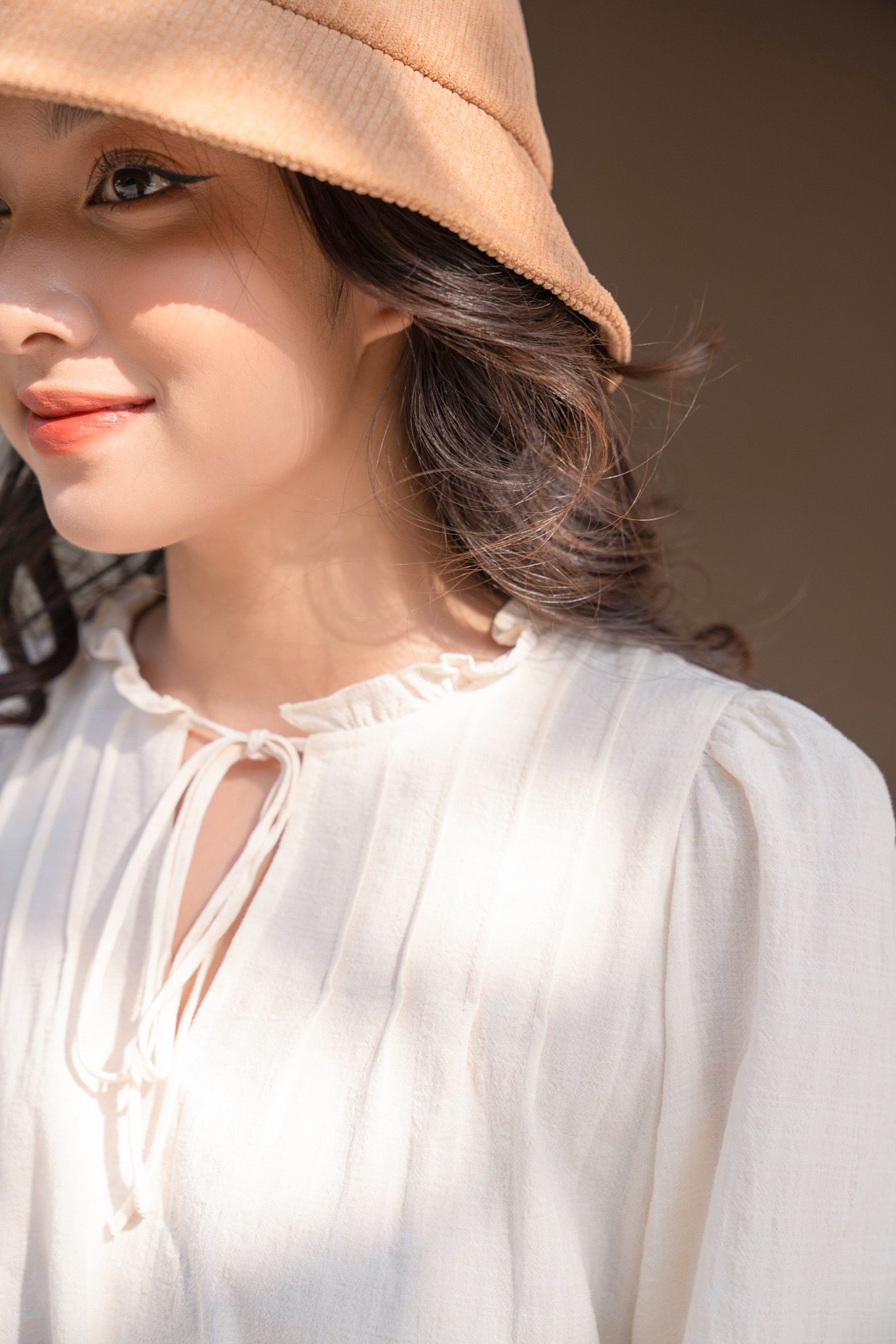 Ivory Puff Sleeve Blouse