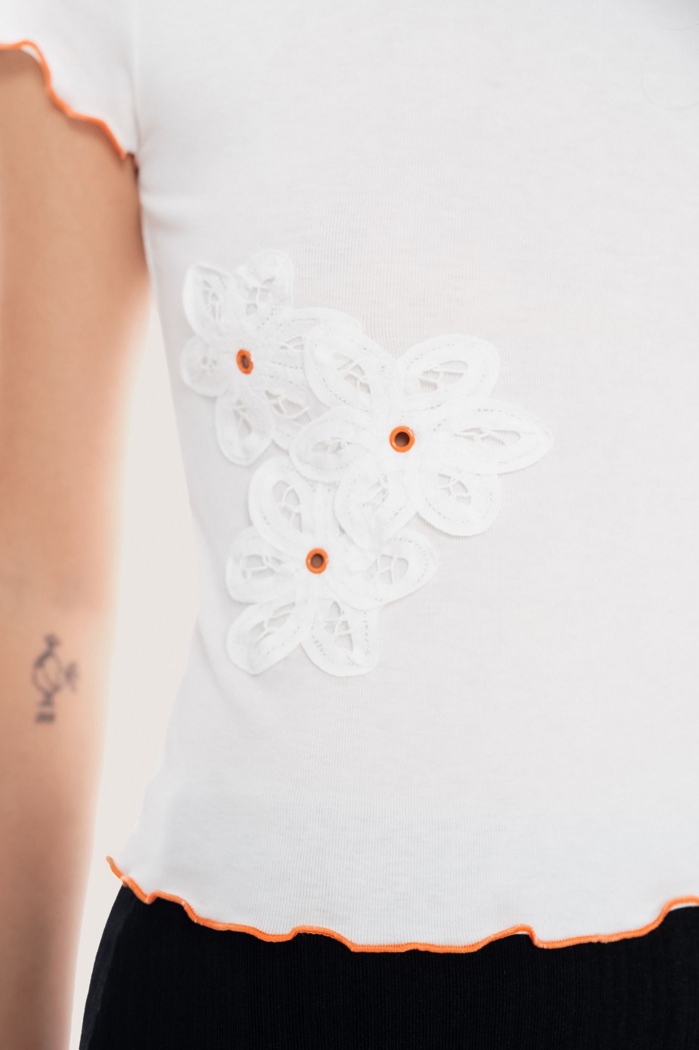  White Flowers Embellished Crop Top 
