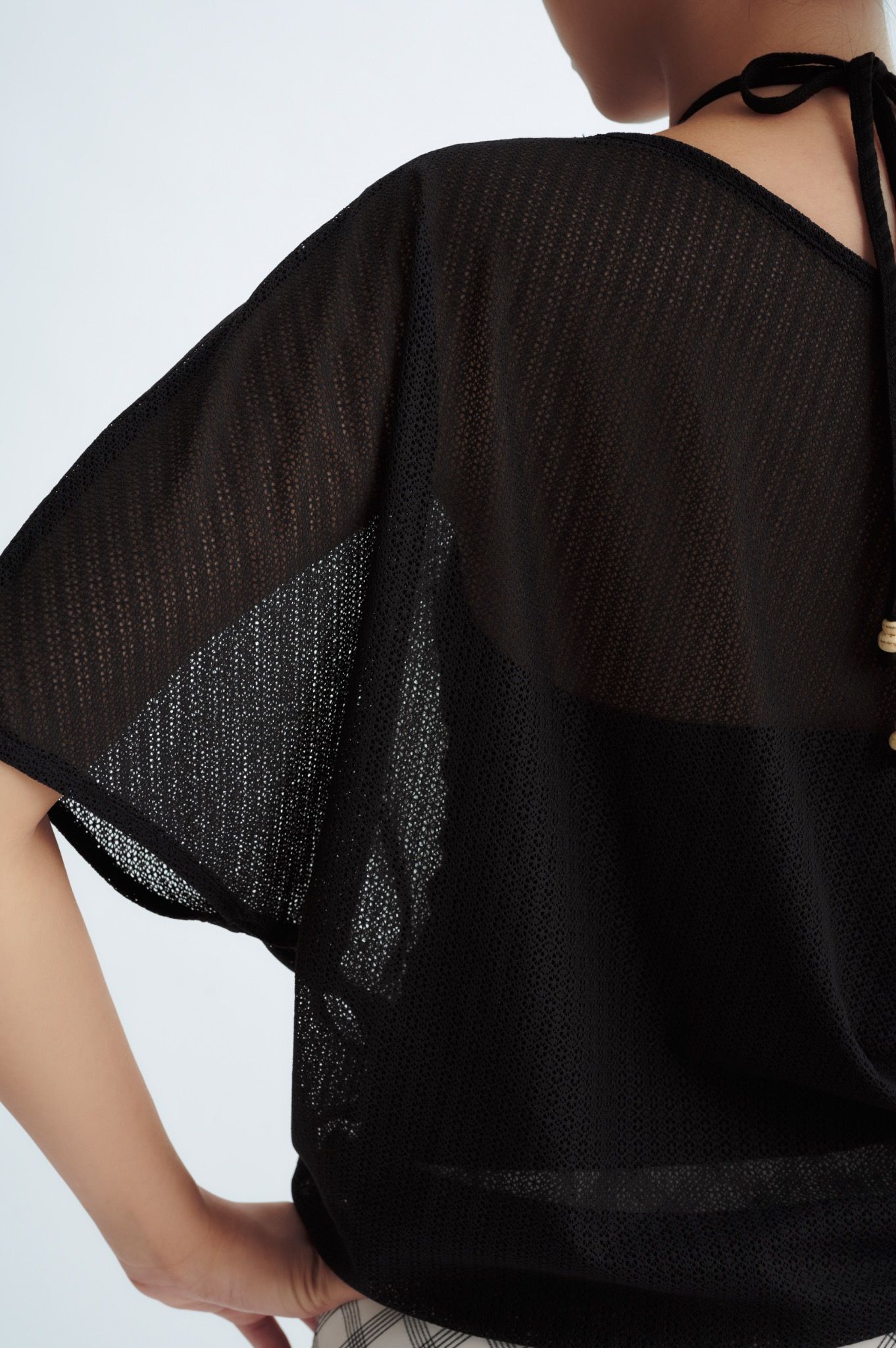 Black Asymmetric Top