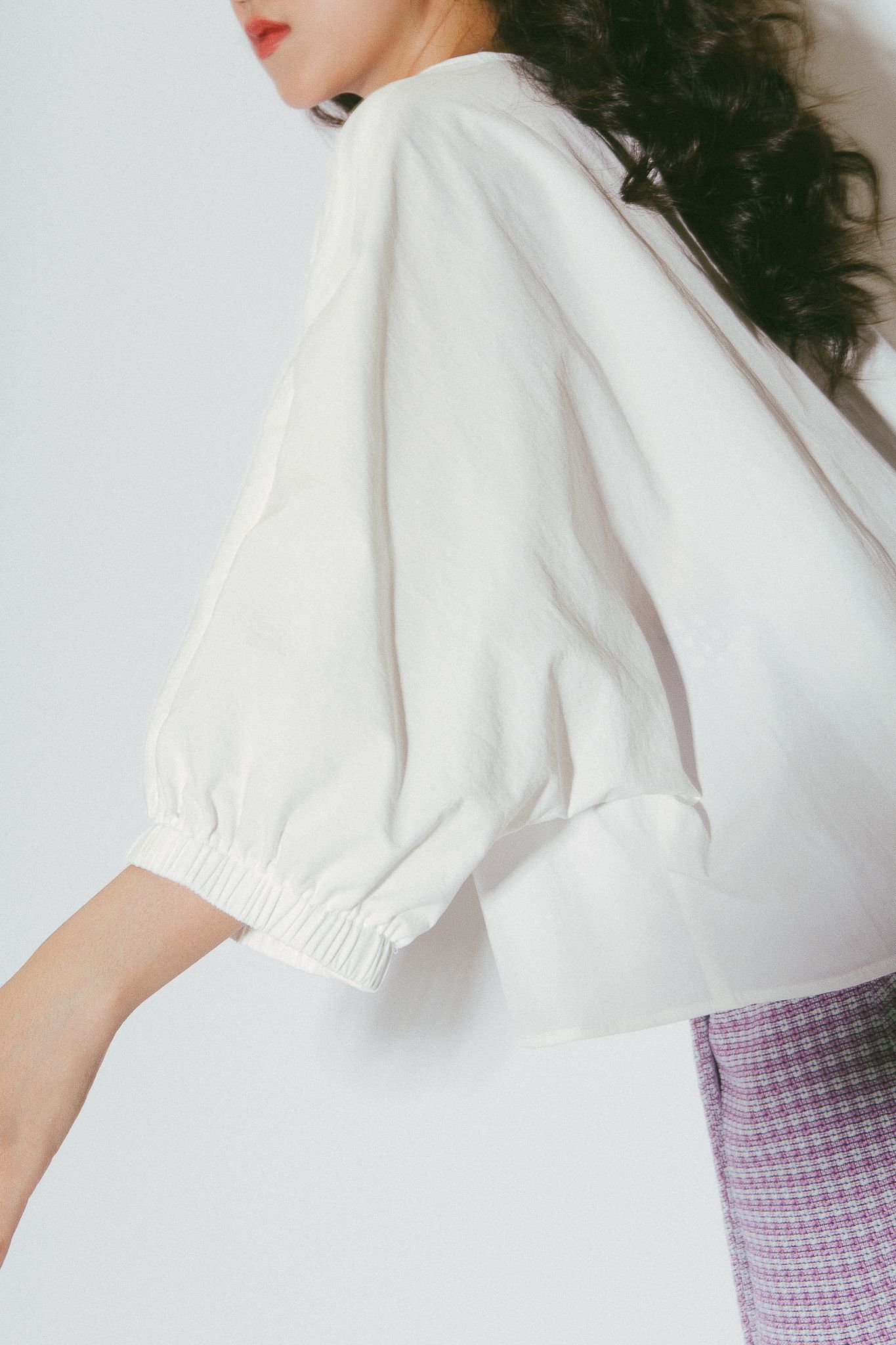 White Batwing Sleeves Top