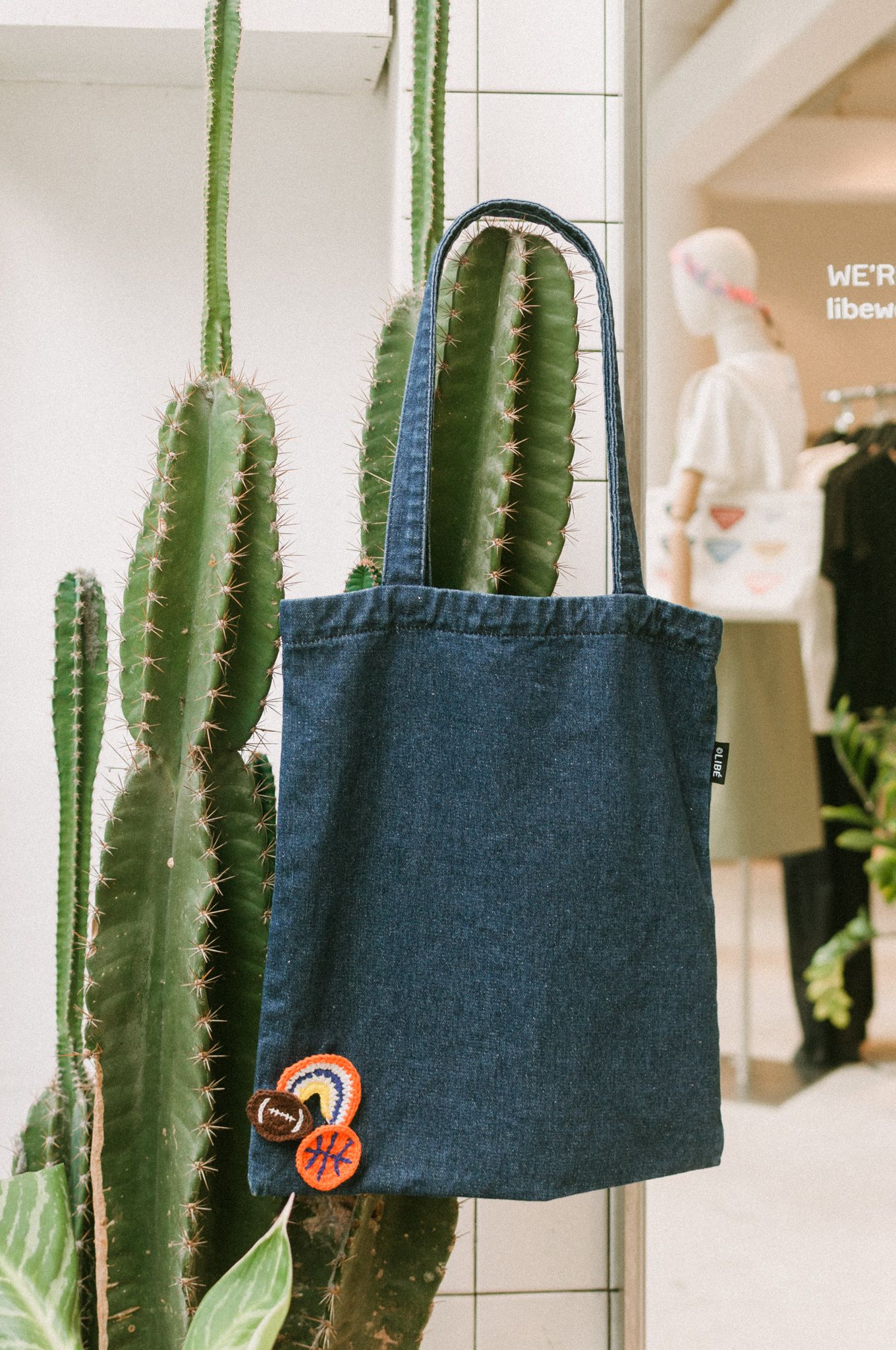 Denim Tote Bag With Removable Pins