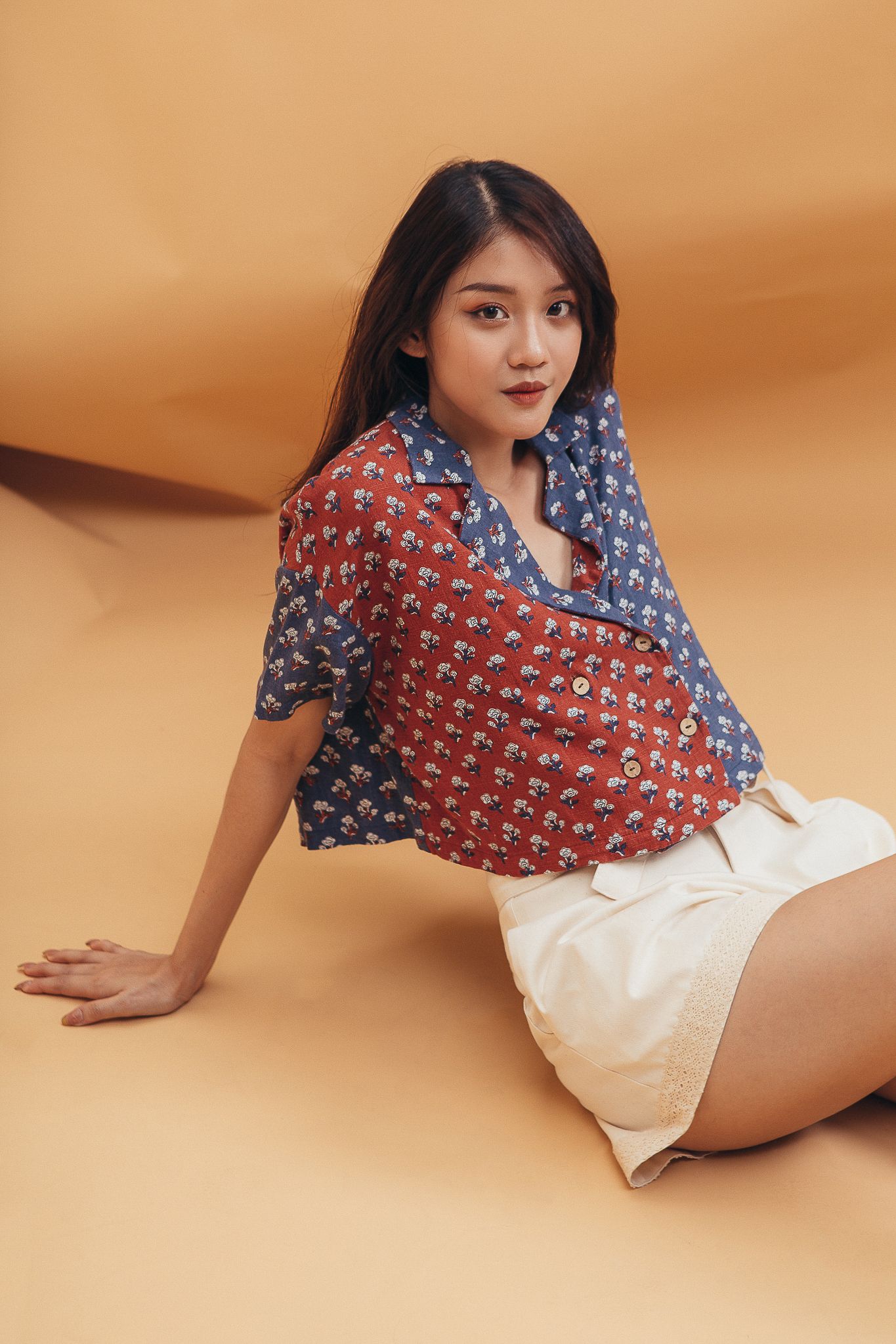Floral Lapel Collar Shirt