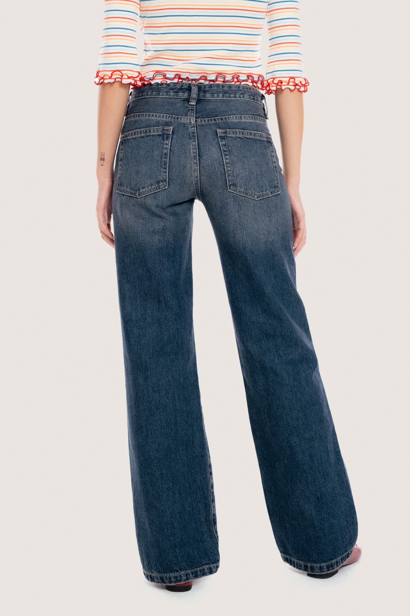  Dark Blue Wash Low Rise Slim Relaxed Jeans 