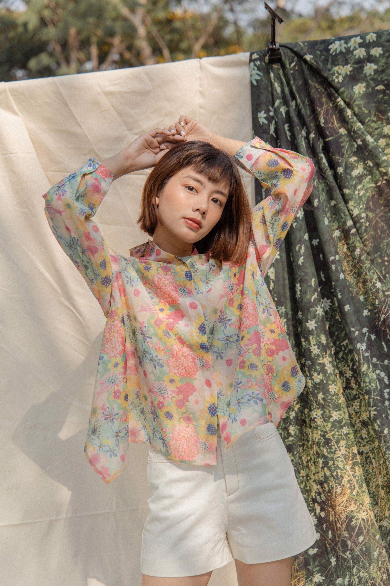 Floral Overlap Back Shirt