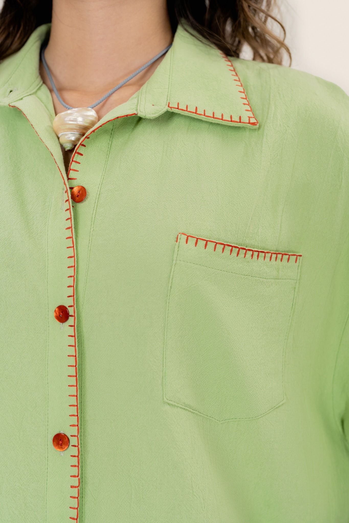  Green Kiwi Embroidered Short Sleeve Shirt 