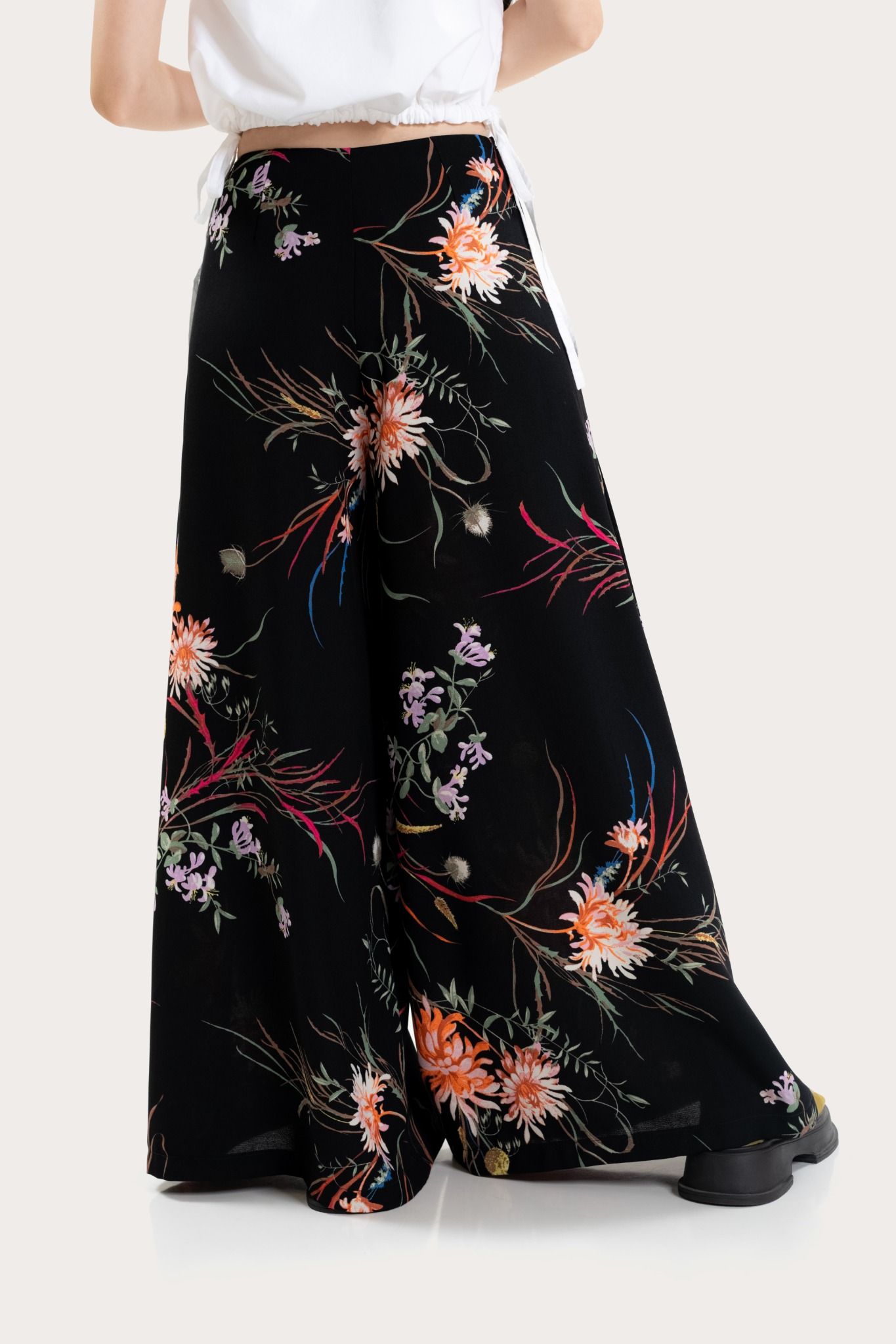  Floral Print Wide Leg Trousers 