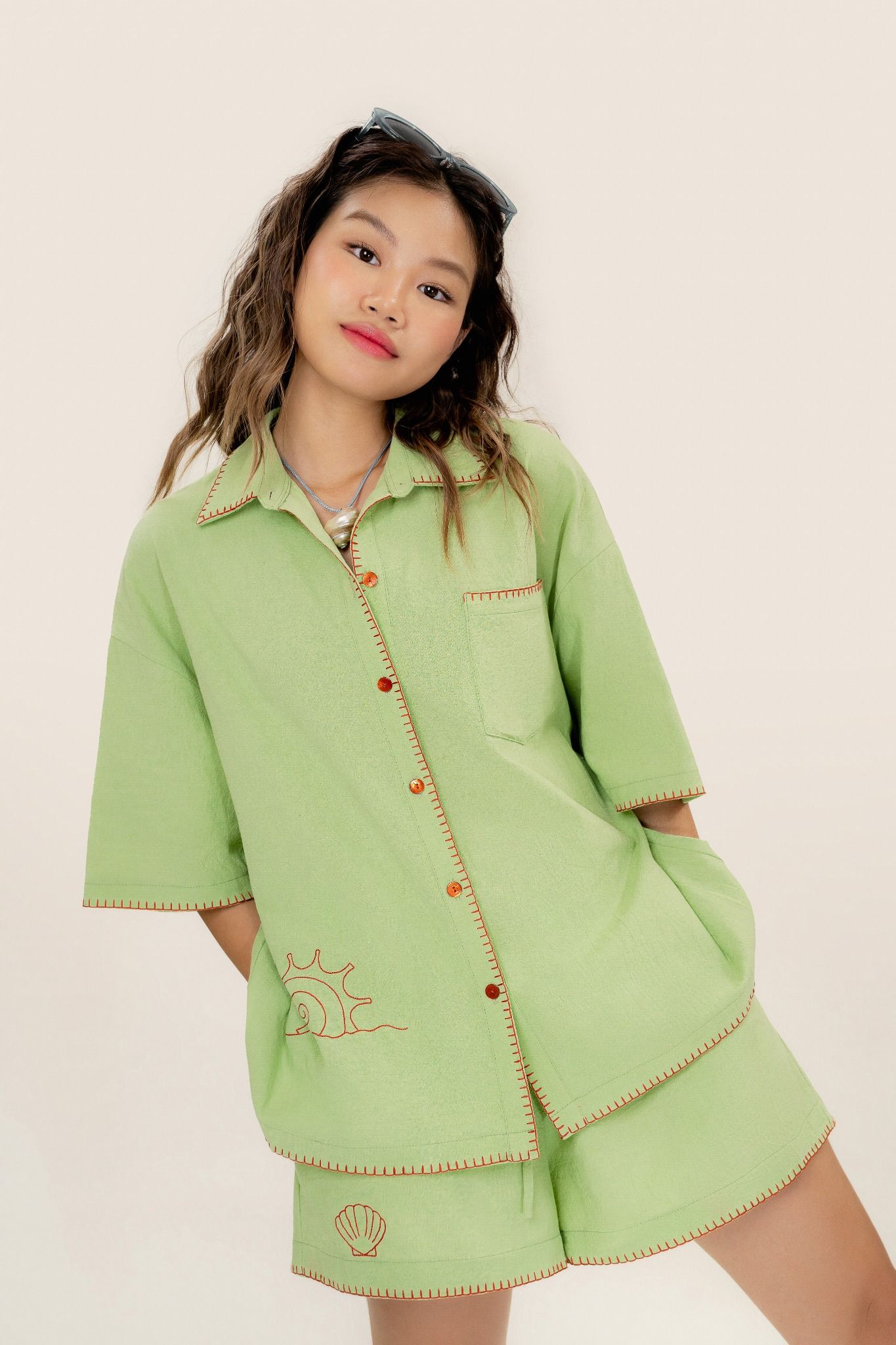  Green Kiwi Embroidered Short Sleeve Shirt 