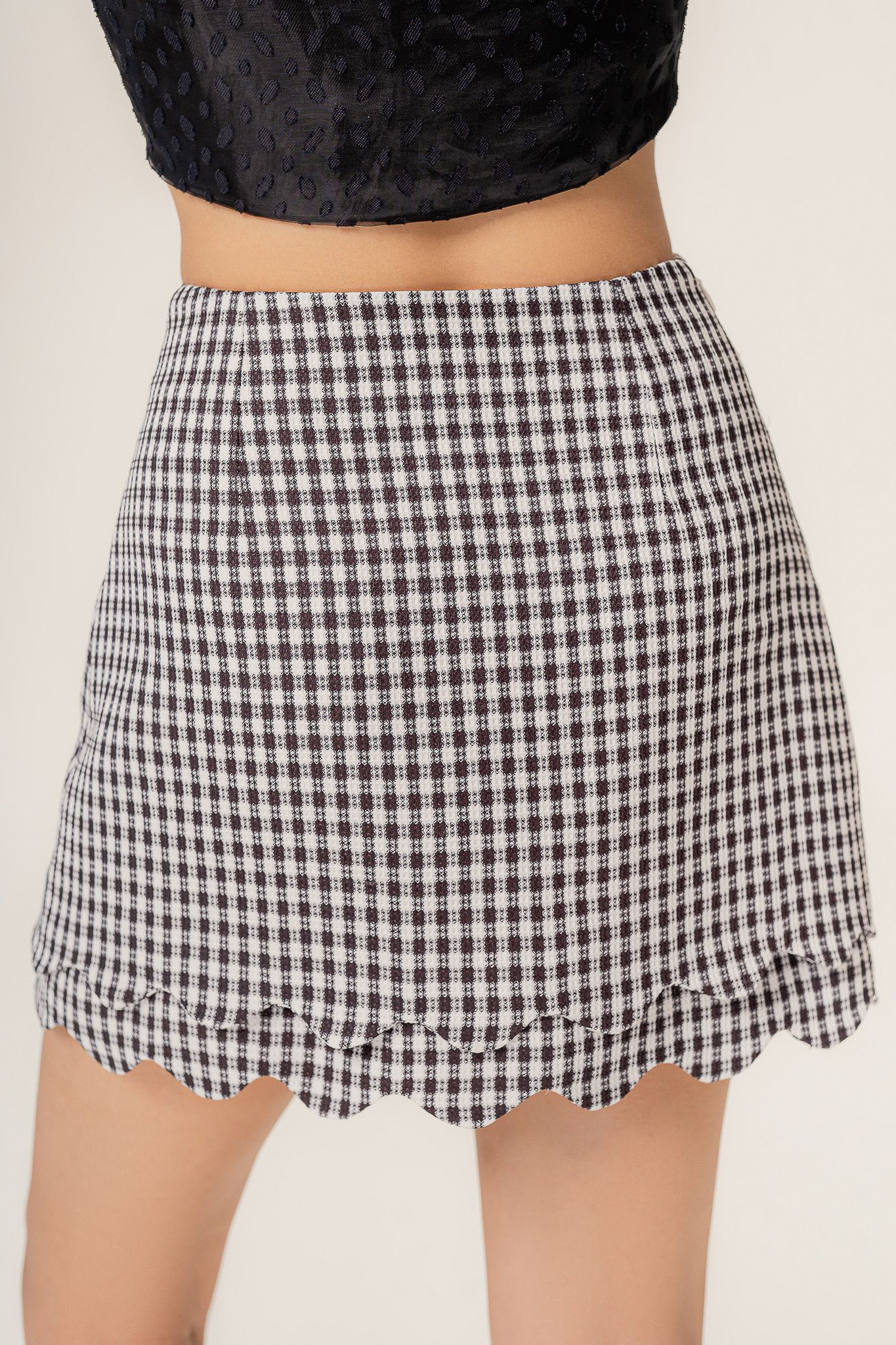  Black Checked Scallop Hem Mini Skirt 