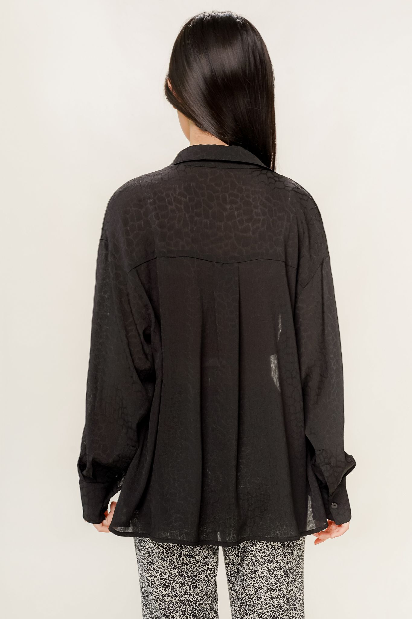  Black Leopard Pattern Oversized Shirt 