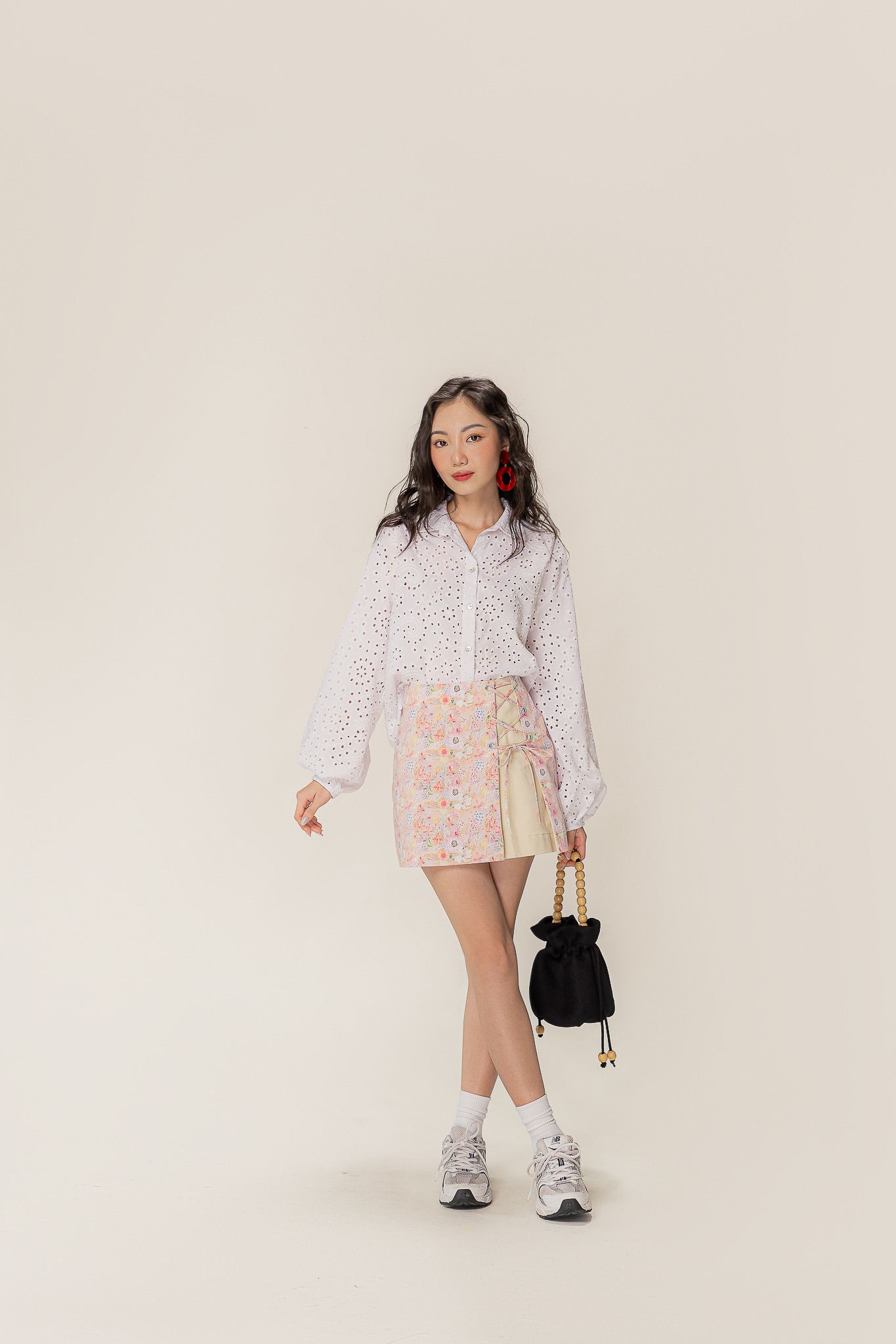  White Embroidered Long Puff Sleeve Shirt 
