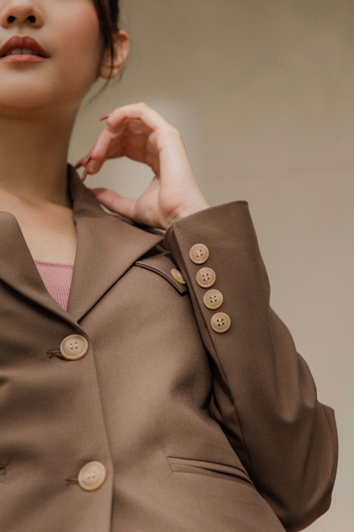Cropped Blazer - Brown